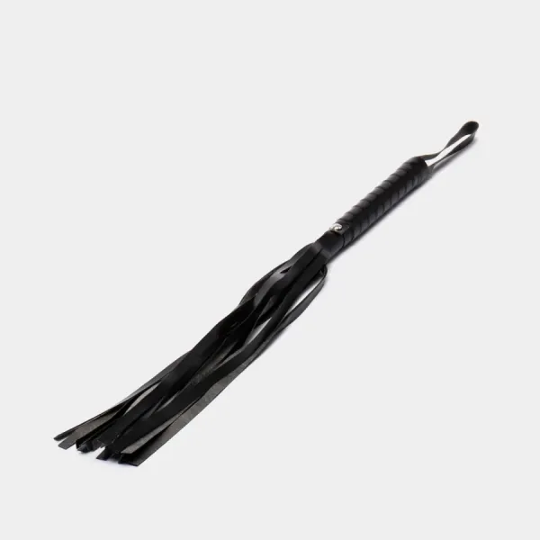 Плеть черная