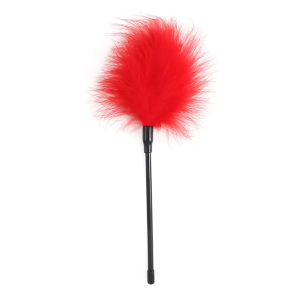 Щекоталка красная