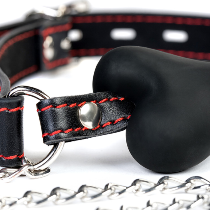 Кляп-трензель TOYFA Theatre, в виде косточки с зажимами для сосков, черный